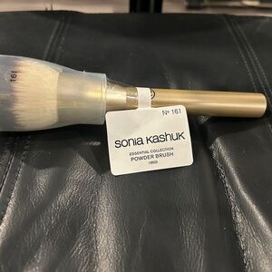 Sonia Kashuk Essential Gold Powder Brush